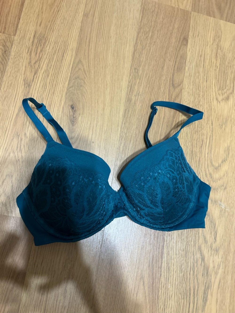 Auden “The Icon” Lace Bra 32B Teal Green Underwire T-Shirt Bra